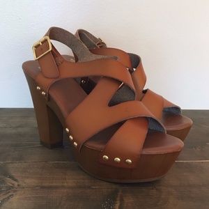 Mossimo Studded Wooden Platforms